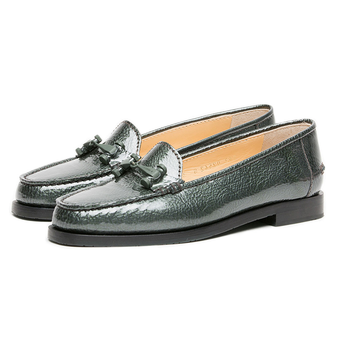 China reliable supplier women leather casual flat loafers shoes YH1195